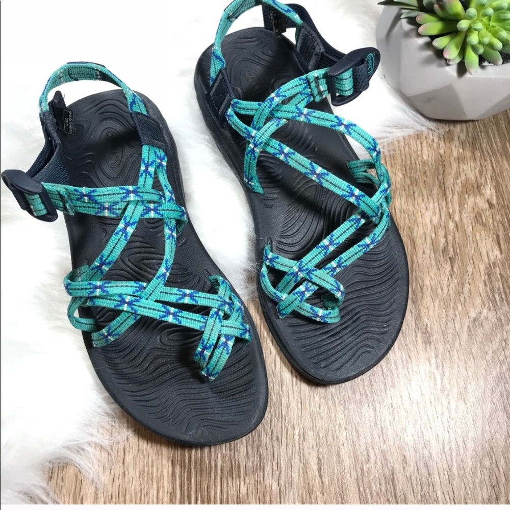 Size 8 Chacos!